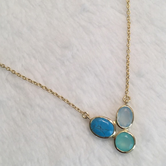 NEW - Earring & Necklace - Matching Set - 18k Gold - Picture 3 of 4