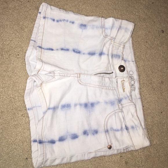 Acid washed High Waisted Jean Shorts