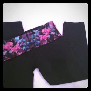 Black crop leggings
