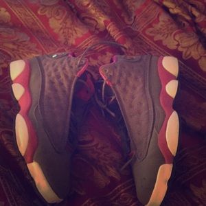 Jordan pink and grey 13's size 6.5 girls