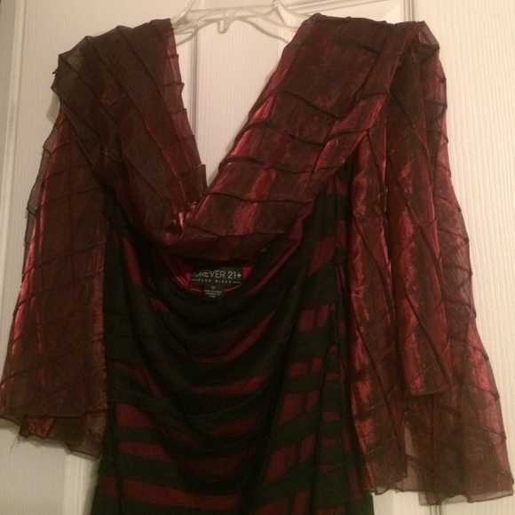 Dress - Picture 2 of 2