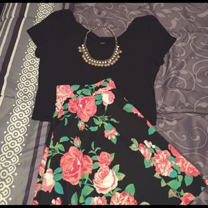 Black floral mini skater skirt!