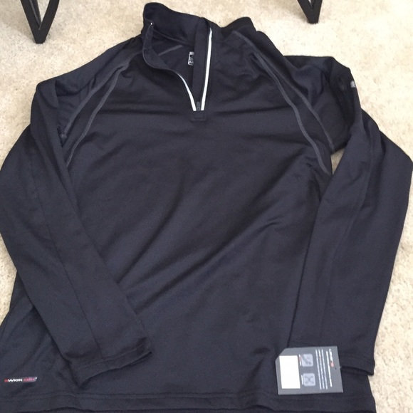 Mens black Layer 8 pullover