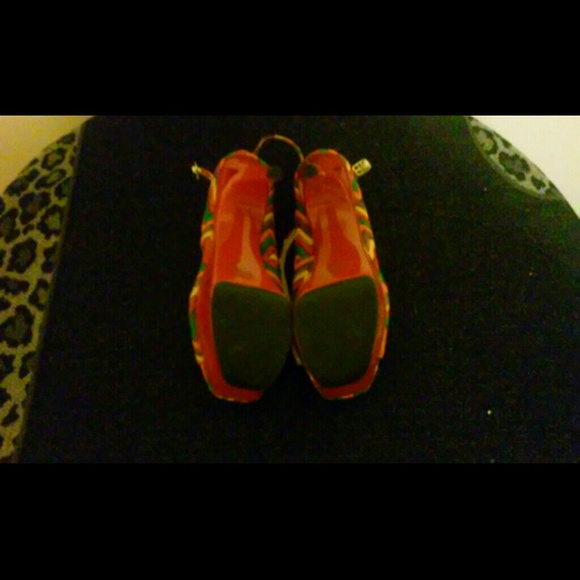 Stilettos - Picture 4 of 4