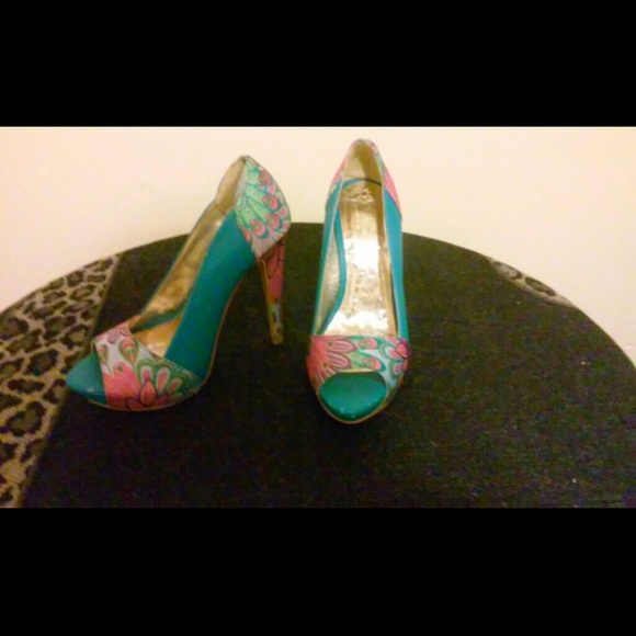 Stilettos - Picture 2 of 4