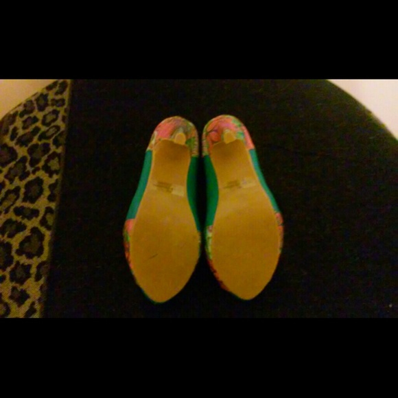 Stilettos - Picture 4 of 4