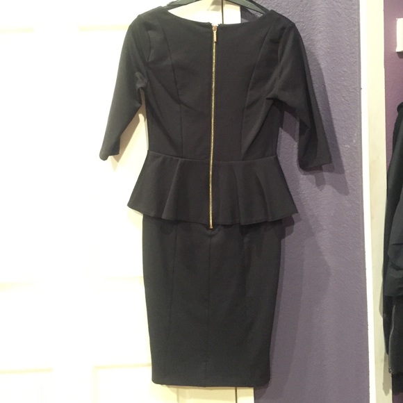 Dress - Picture 4 of 4