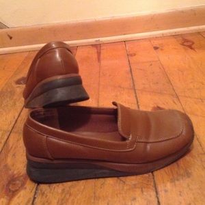 Cognac Loafers