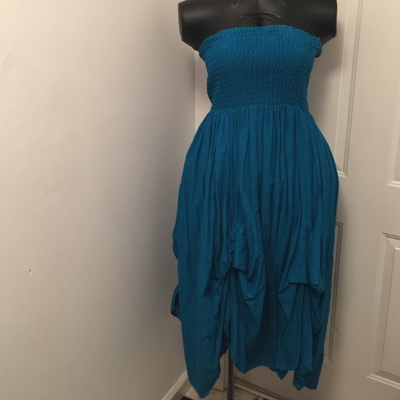 SOLD!! ❗️❗️❗️Halter dress