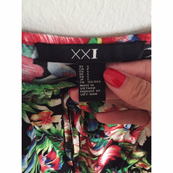 Forever 21 jumpsuit - Picture 2 of 3