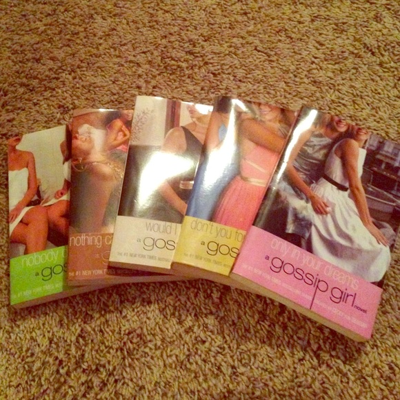 Gossip Girl Series 💕 (On Hold)