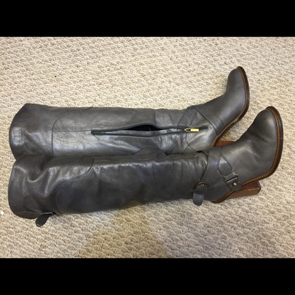 Boutique Nine Gray knee boots