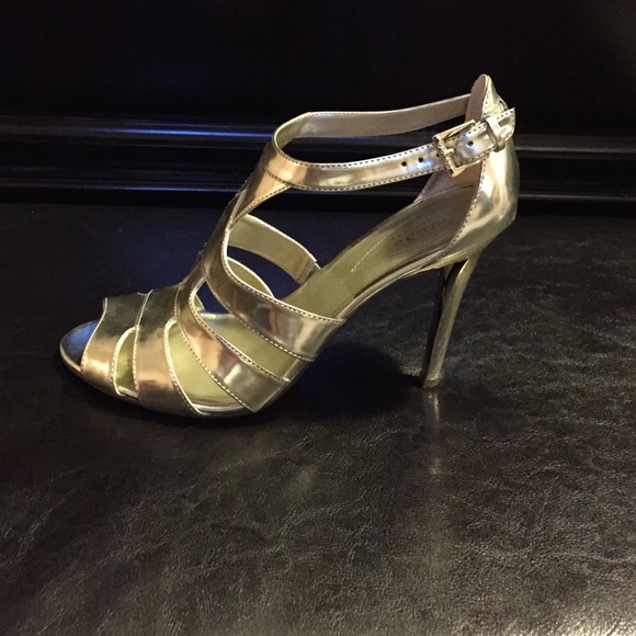 FLASH SALE!!! Guess Gold Sandals