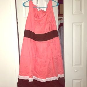 2 cute size 16 dresses!! Both like new