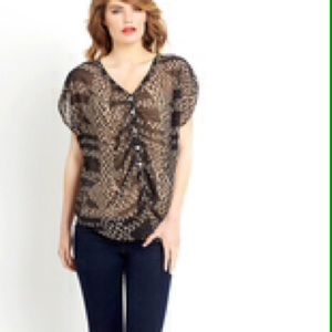 DANIEL RAINN Printed Short Sleeve Blouse