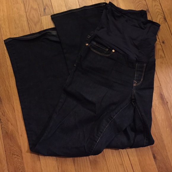 Full panel dark gap maternity jeans