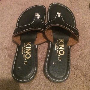 Never worn! Kino black leather sandals