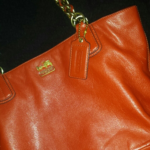 Authentic COACH - Coach Leather Madison Tote