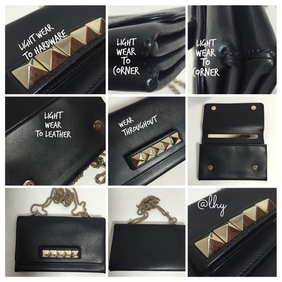 ❌SOLD❌VALENTINO ROCKSTUD VA VA VOOM CLUTCH BAG - Picture 4 of 4