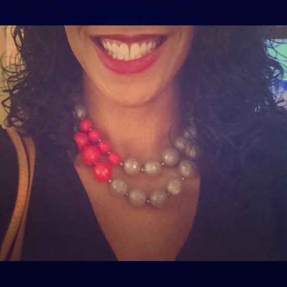 Red and Grey Chunky Beaded Necklace. Statement💋
