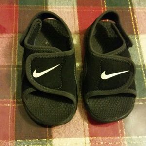 Toddler Sandals size 5c