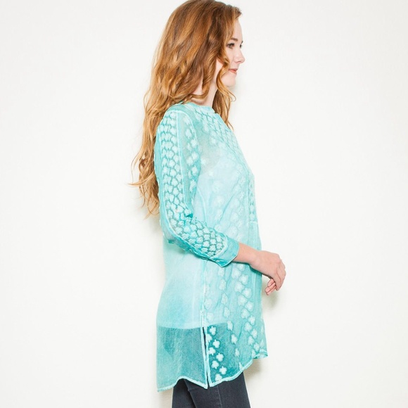Silk top with embroidery by Adoire - Picture 2 of 4
