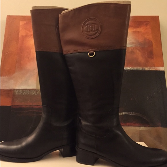 Etienne Aigner Boots - Etienne Aigner Chastity two-toned riding boots.