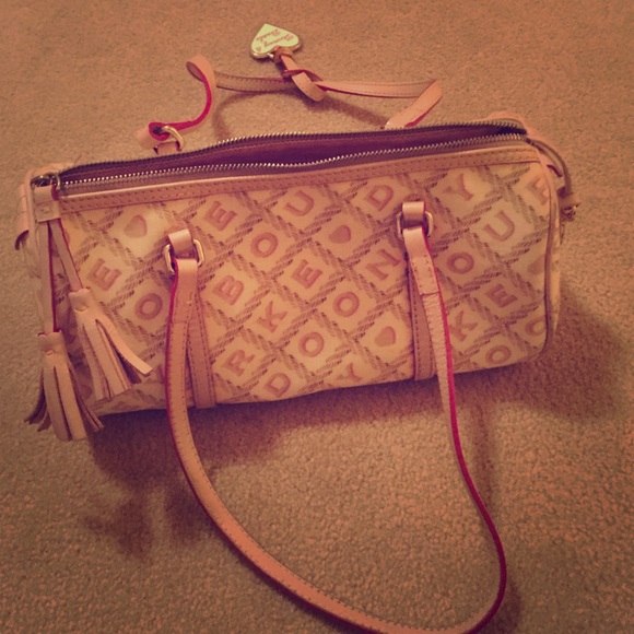 Dooney & Bourke Barrel Satchel Cream