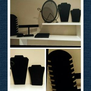 Jewelry Showcase Items