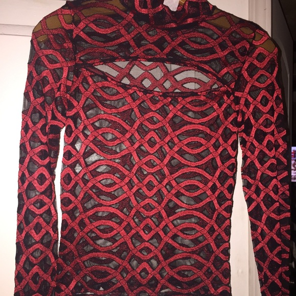 Sheer mesh top in red - Picture 4 of 4