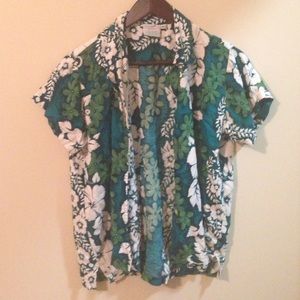 Hawaiian Button up