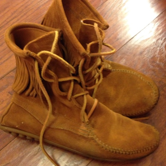 Super cute boho boots