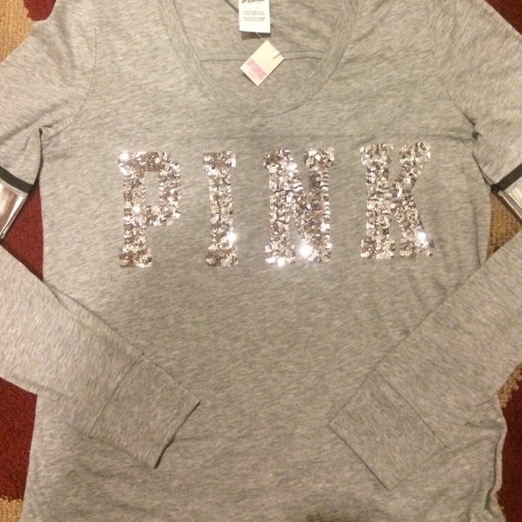 ❌SOLD❌Vs pink bling longsleeve tee - Picture 2 of 4