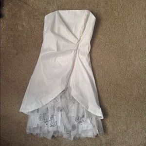 White party dress