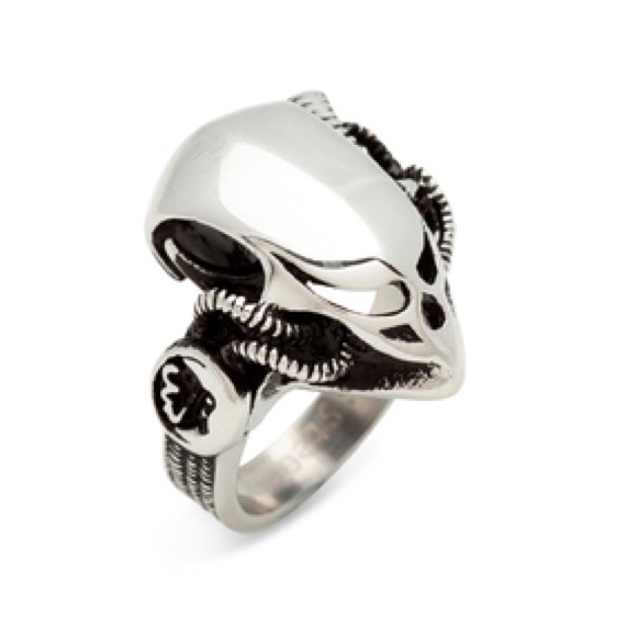 House of KL: Weaver Ring