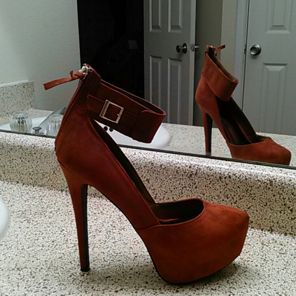 Suede rust color buckle heels
