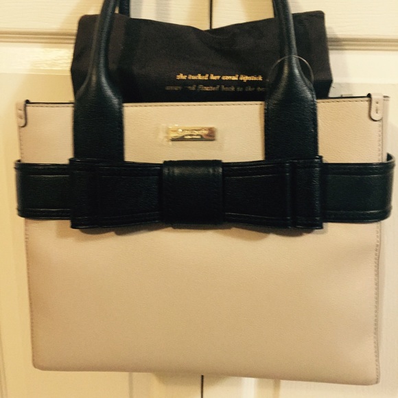 Sold on another site - Picture 1 of 4