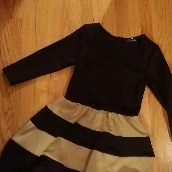 Colorblock dress - Picture 2 of 2