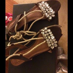 🔴🔴SOLD 🔴🔴Sandal brown
