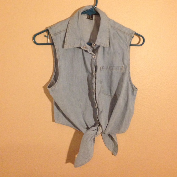 Forever 21 Tops - Forever 21 denim cropped tank top