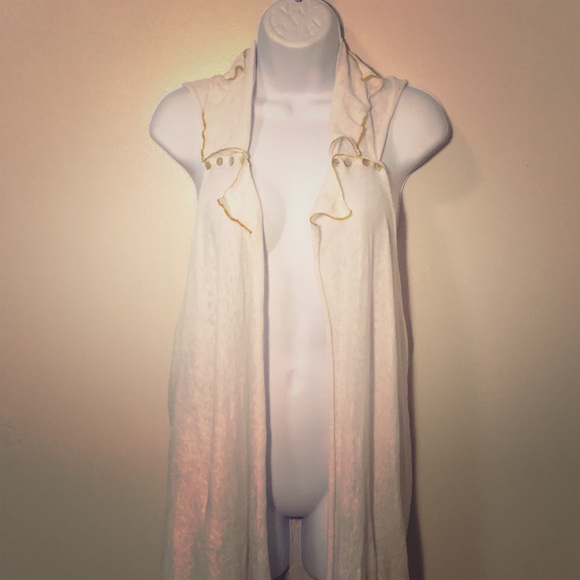 White Sleeveless Cardigan