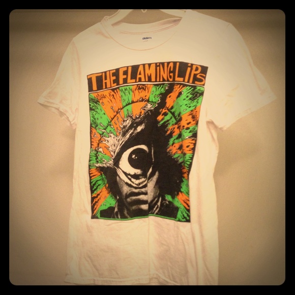 Flaming lips tee shirt