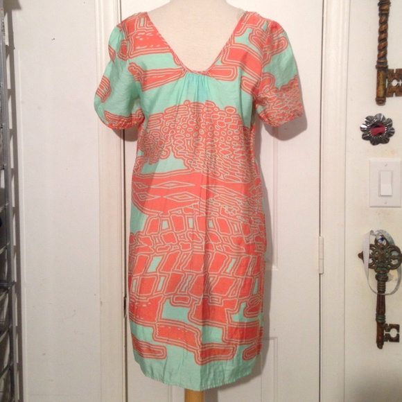Like New! Mint & Coral boutique medium shift dress - Picture 3 of 4