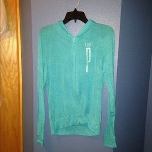 Lightweight VS hoodie