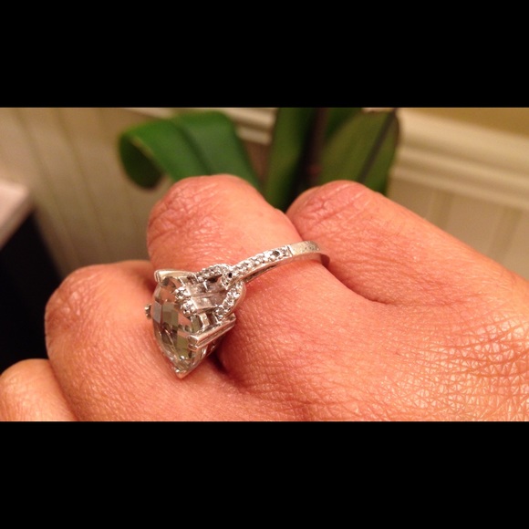 Sterling Silver Prasiolite or Green Amethyst Ring - Picture 3 of 4