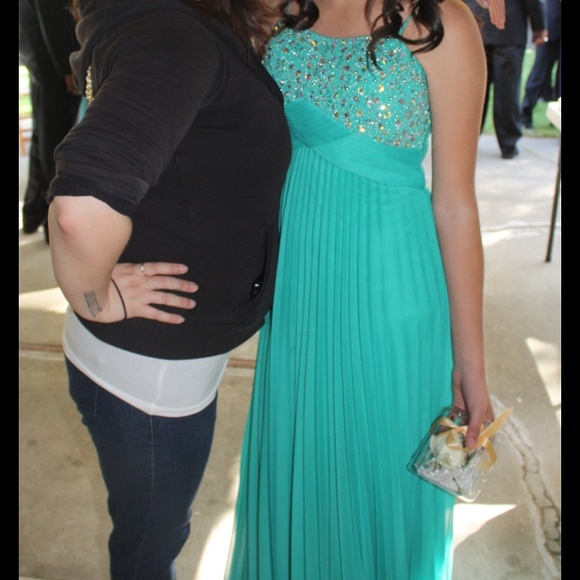 TEAL GREEN PROM DRESS - Picture 2 of 4