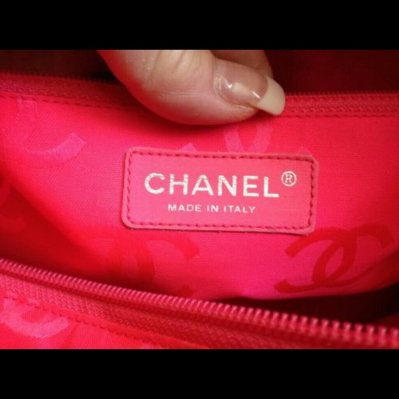 ****SOLD**** Chanel Cambon White Large Tote - Picture 2 of 4