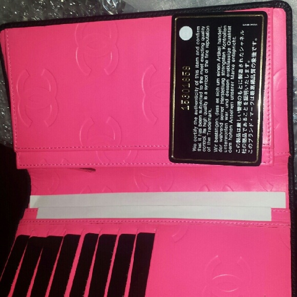 ***SOLD*** Authentic Chanel Cambon Wallet - Picture 3 of 4