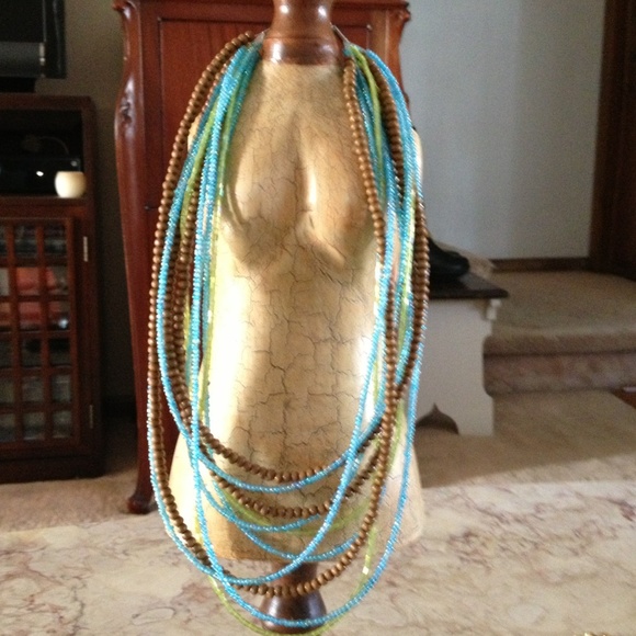 Beaded necklace