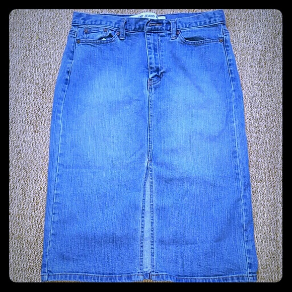 Gap jean skirt